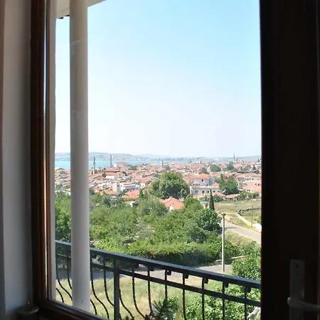 מלון Gunebakan Taliani 3*