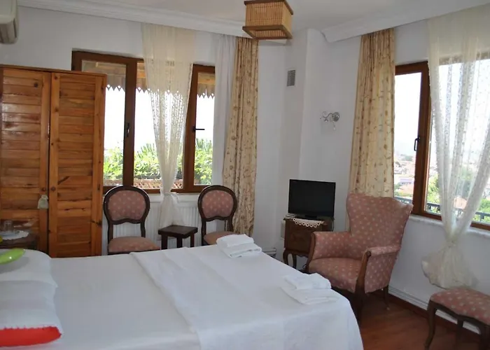 Gunebakan Taliani Отель Айвалык