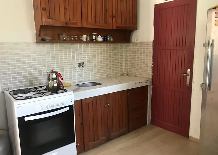 Gunebakan Taliani Отель Айвалык