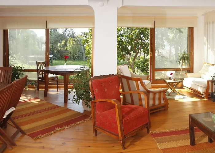 Отель Gunebakan Taliani