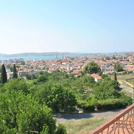 Otel Gunebakan Taliani Ayvalı