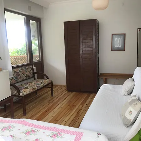 Gunebakan Taliani 3*