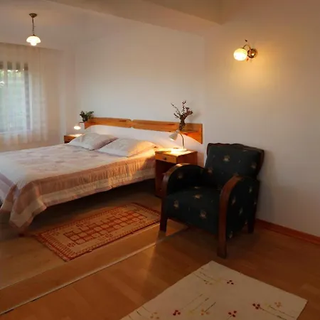 Gunebakan Taliani Ayvalı