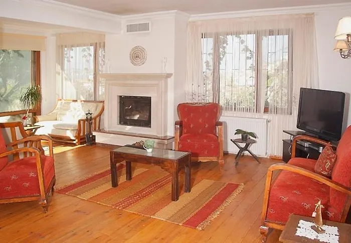 Gunebakan Taliani Hotel Ayvalı