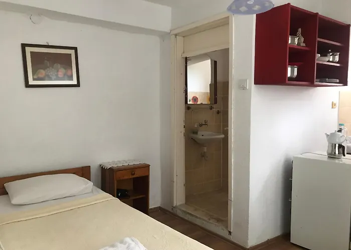 Hotel Gunebakan Taliani 3*